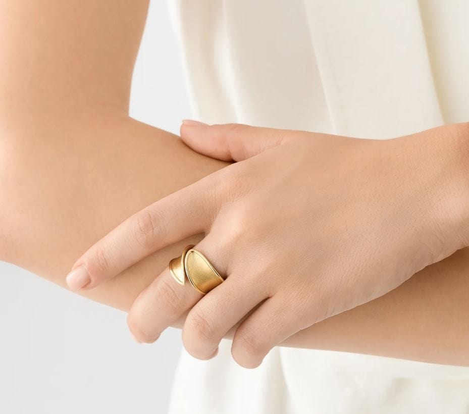 Marco Bicego 18K Lunaria Twist Ring Size 7 – Touch of Gold Fine