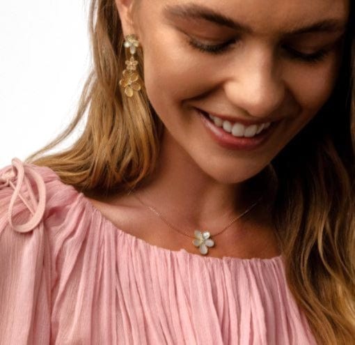 Roberto Coin 18K Jasmine Diamond Mother of Pearl Flower Necklace