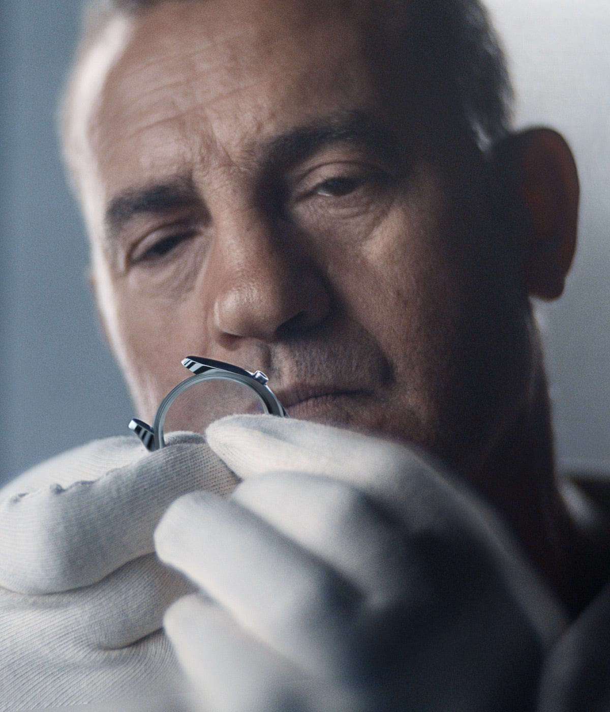 rolex watchmaking know-how - touch of gold