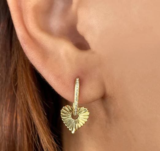 Shy Creation Jewellery - Earrings - Drop Shy Creation 14K Yellow Gold Diamond Huggie Heart Drop Earrings