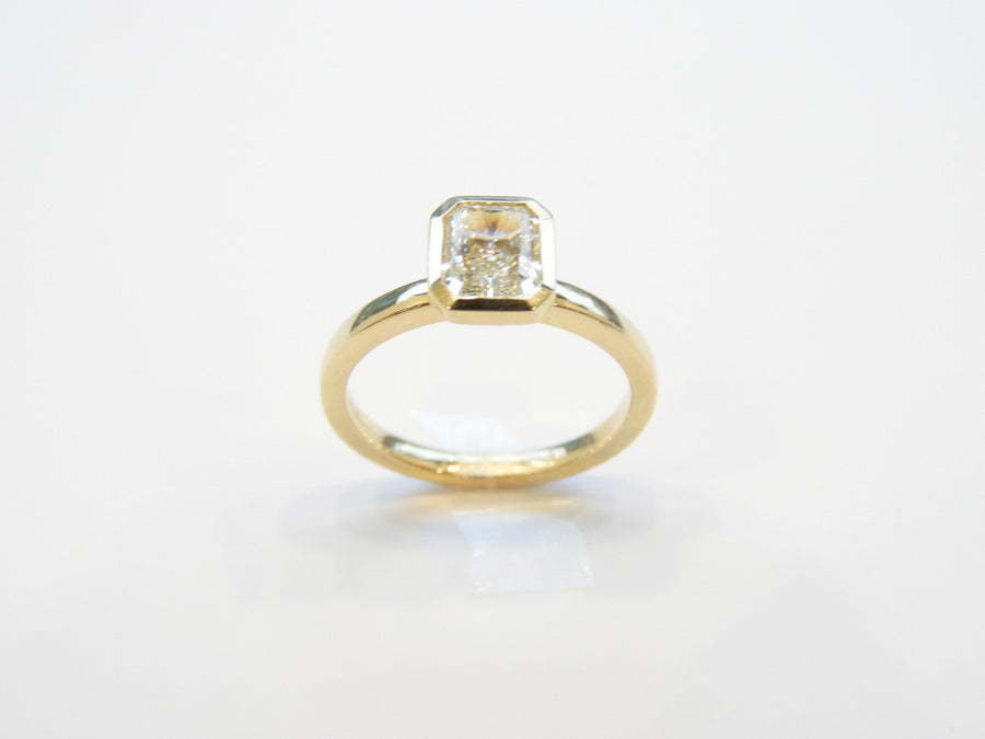 Previously Owned Radiant Reflections Engagement Ring 1-1/3 cttw Diamond 14K  Gold